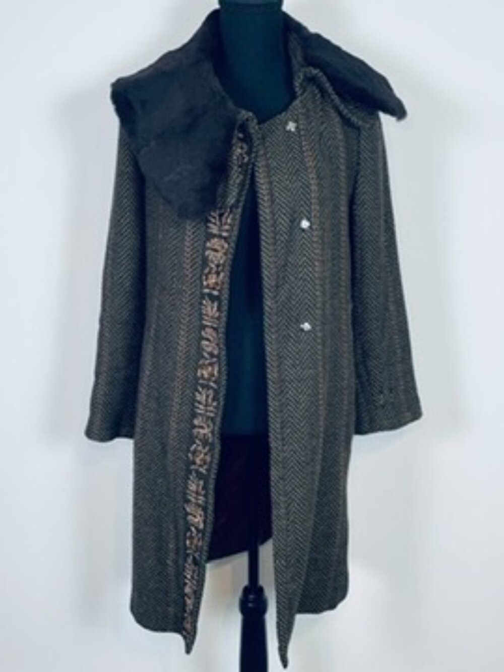 ANTIK BATIK 100% Wool Tweed Coat with Fur Collar & Embroidered Trim Size S - Picture 2 of 9
